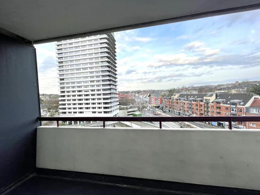 Grosse 3-Zimmer Wohnung, Zentrale Lage. Mülheim an der Ruhr Esterno foto